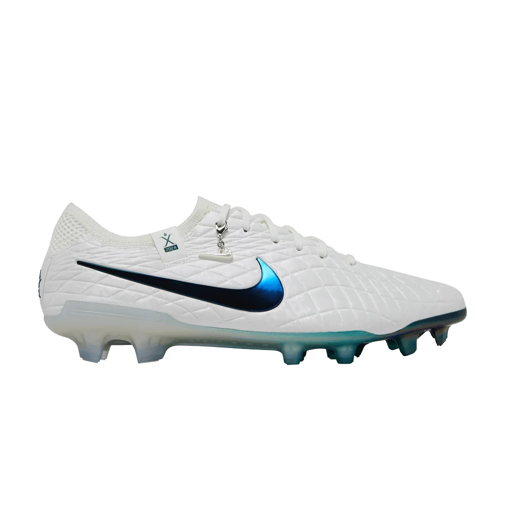 Krossovki-Nike-Tiempo-Legend-10-Elite-SE-FG-Pearl