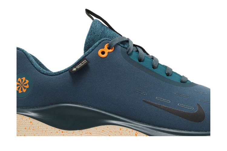 Кроссовки Nike ReactX Infinity Run 4 GORE-TEX 'Deep Jungle Total Orange'