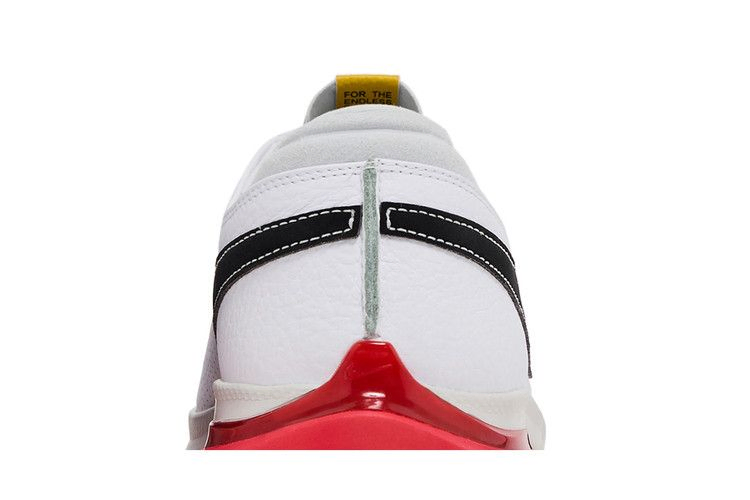 Кроссовки Nike Air Zoom Victory Tour 3 'White Track Red'