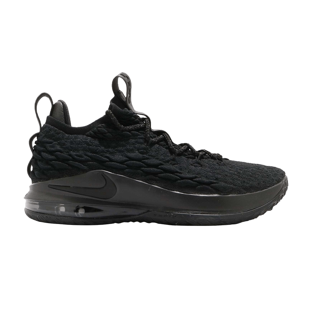 Кроссовки Nike LeBron 15 Low EP 'Triple Black'