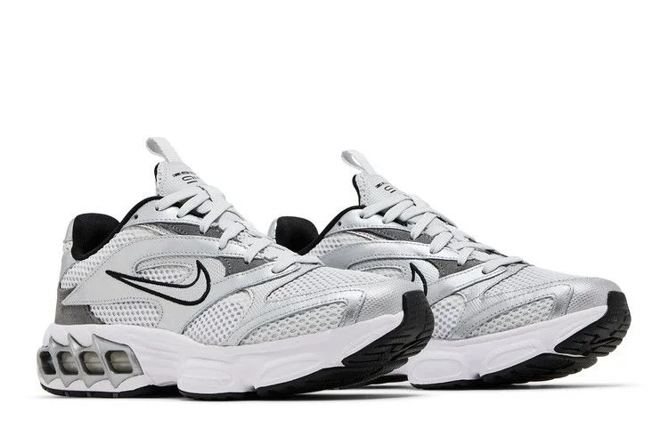 Krossovki-Nike-Wmns-Zoom-Air-Fire-Photon-Dust-Metallic-Silver-7