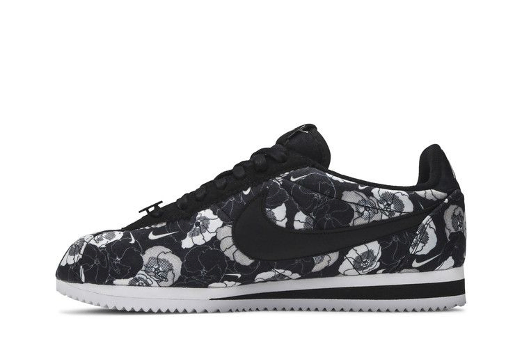 wmns-cortez-black-floral-av1338-001_02