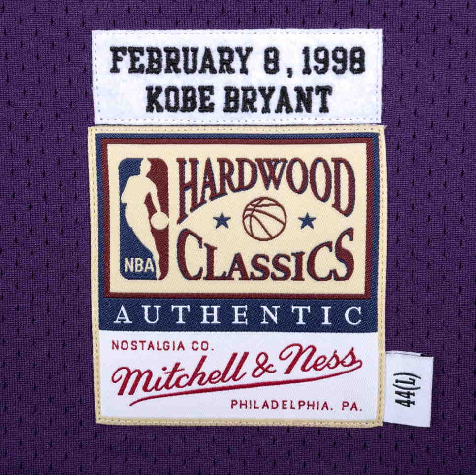 Баскетбольная джерси Mitchell & Ness Kobe Bryant 1998 All Star Game Hardwood Classics Throwback NBA Authentic Jersey