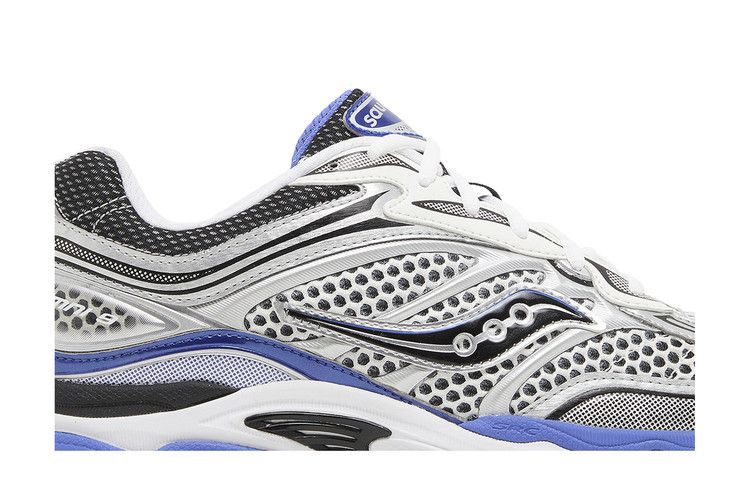 og-progrid-omni-9-white-silver-blue-s70739-2_01