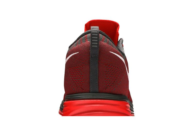 flyknit-lunar2-light-crimson-620465-616_06