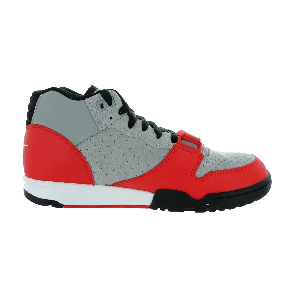 Krossovki-Nike-Air-Trainer-1-Mid