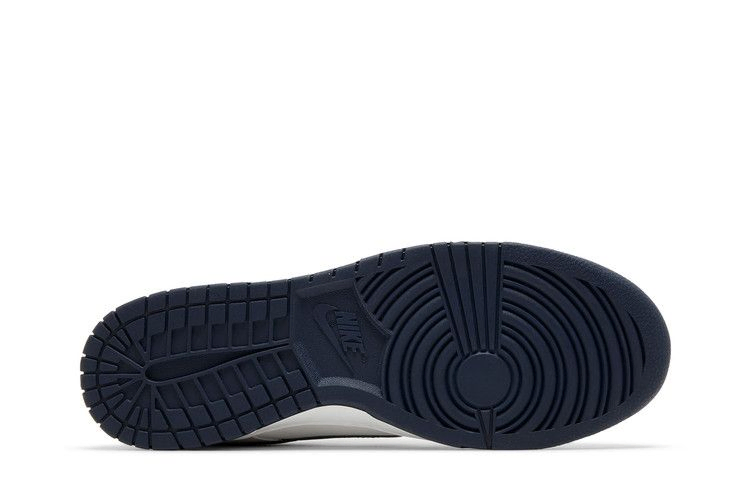 dunk-low-white-midnight-navy-dv0831-111_03