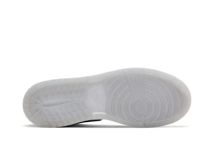 Кроссовки Air Jordan 1 Mid SE GS 'Patent Cool Grey'
