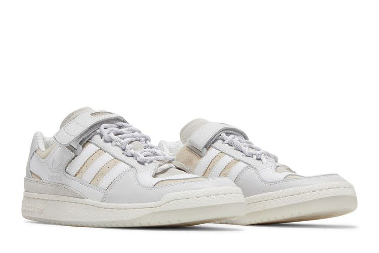 ivy-park-x-wmns-forum-low-white-fz4389_07