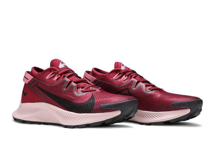 wmns-pegasus-trail-2-dark-beetroot-ck4309-600_07