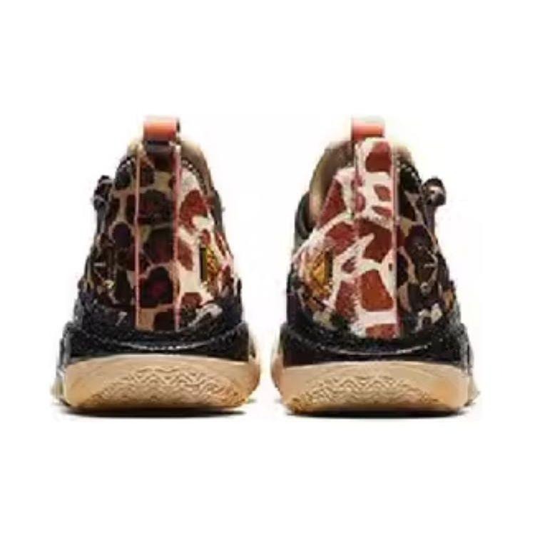 Кроссовки Kyrie Irving x Anta Shock Wave 5 Pro 'Feline'