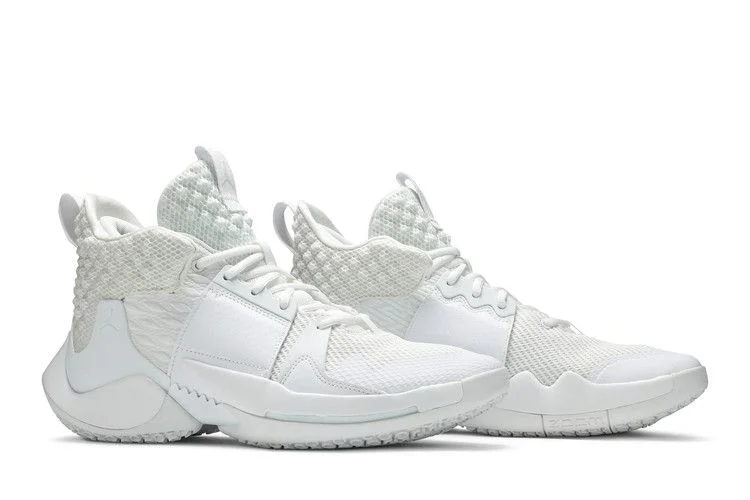 Krossovki-Air-Jordan-Why-Not-Zer0.2-Triple-White-7