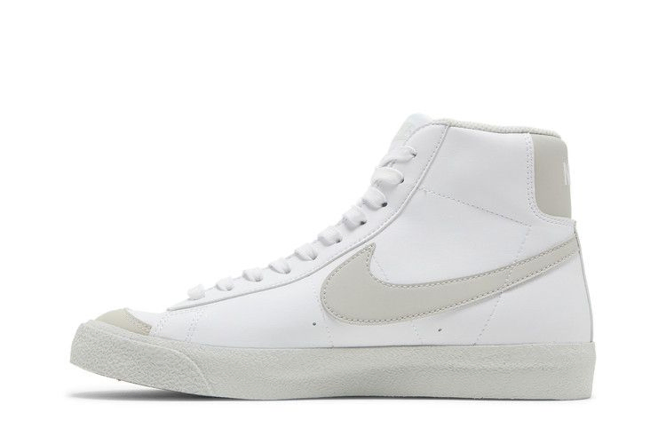 Кроссовки Nike Blazer Mid '77 SE GS 'White Light Bone'