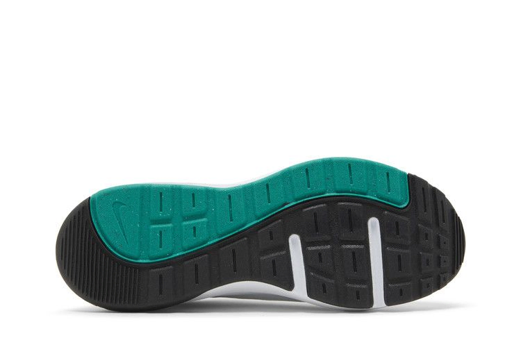 wmns-air-max-ap-white-neptune-green-cu4870-105_03