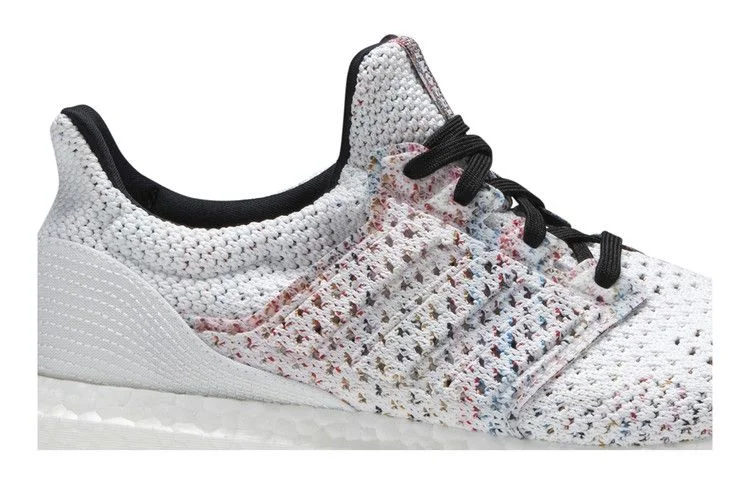 Krossovki-Missoni-x-adidas-UltraBoost-Clima-White-Multicolor-1