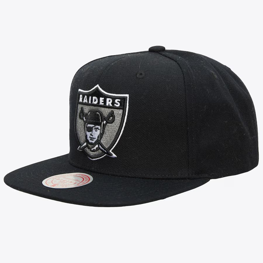 Бейсболка Mitchell & Ness Black Oakland Raiders Snapback Hat