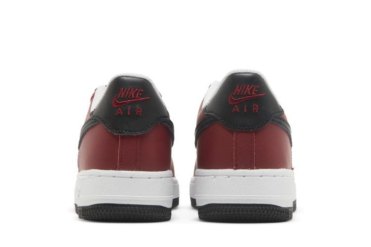 air-force-1-lv8-gs-team-red-fd0300-600_05