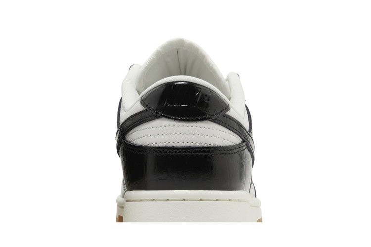 Кроссовки Nike Wmns Dunk Low LX 'Black Croc'