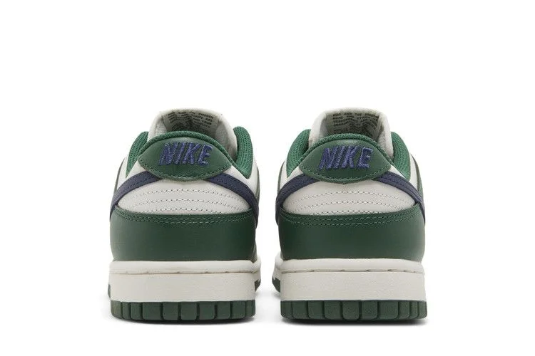 Кроссовки Nike Wmns Dunk Low 'Gorge Green'