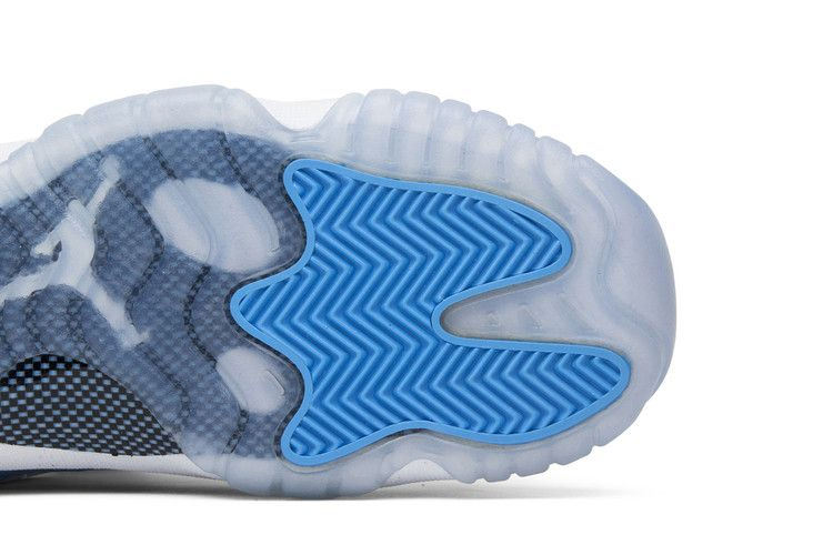 air-jordan-11-retro-low-gs-unc-528896-106_04