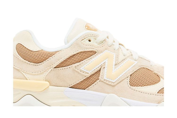 Кроссовки New Balance 9060 'Sea Salt Beige' Champs Sports Exclusive