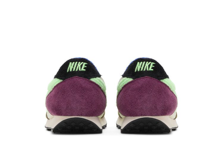 wmns-daybreak-fur-pack-fossil-cactus-flower-dc3275-235_05