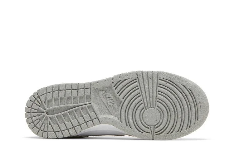 Кроссовки Nike Wmns Dunk Low Next Nature 'Light Orewood Brown'