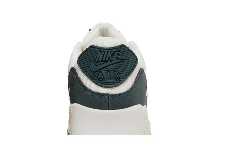 Кроссовки Nike Wmns Air Max 90 'Sail Vintage Green'