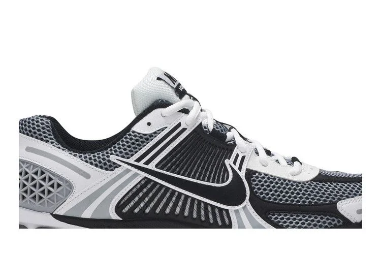 Krossovki-Nike-Air-Zoom-Vomero-5-SE-SP-Dark-Grey-2019-1