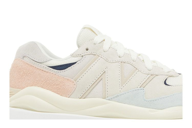 Кроссовки New Balance 57/40 'Sea Salt Vintage Rose'