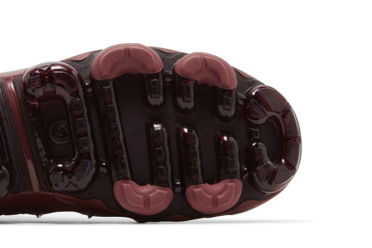 air-vapormax-plus-burgundy-fq8878-661_04