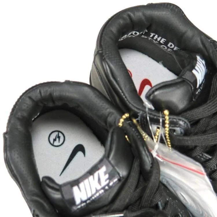 Krossovki-Fragment-Design-x-Nike-Air-Trainer-1-Mid-SP-Black-3