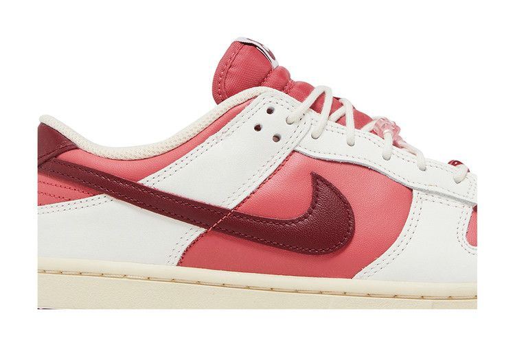 wmns-dunk-low-valentine-s-day-2024-alternate-hf0736-161_01