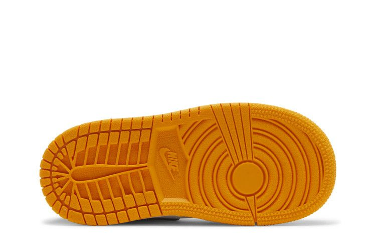 Кроссовки Air Jordan 1 Mid TD 'Reverse Yellow Toe'