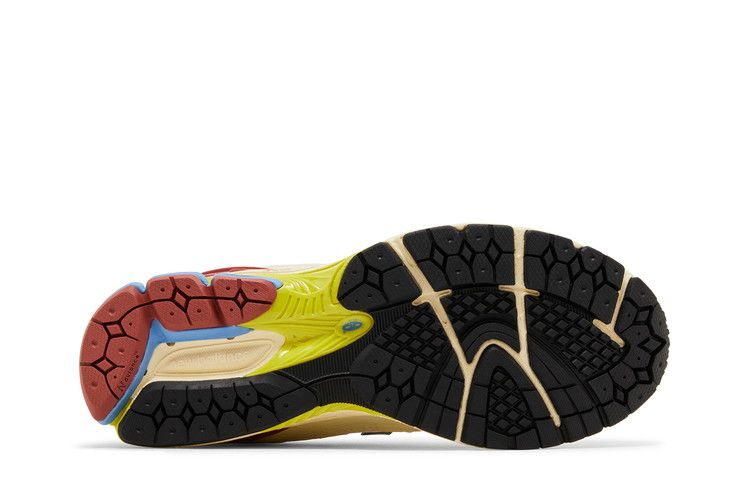 Кроссовки New Balance 1906R 'Dawn Glow Tamarind'