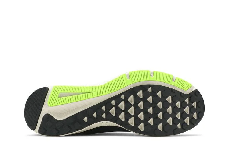 Krossovki-Nike-Quest-2-SE-Black-Racer-Blue-3