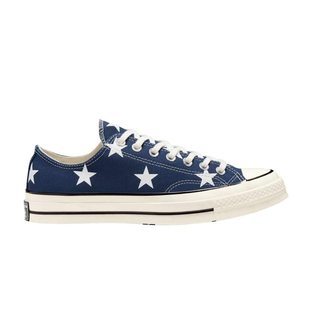 Krossovki-Converse-Chuck-70-Low-Archival-Stars-Print