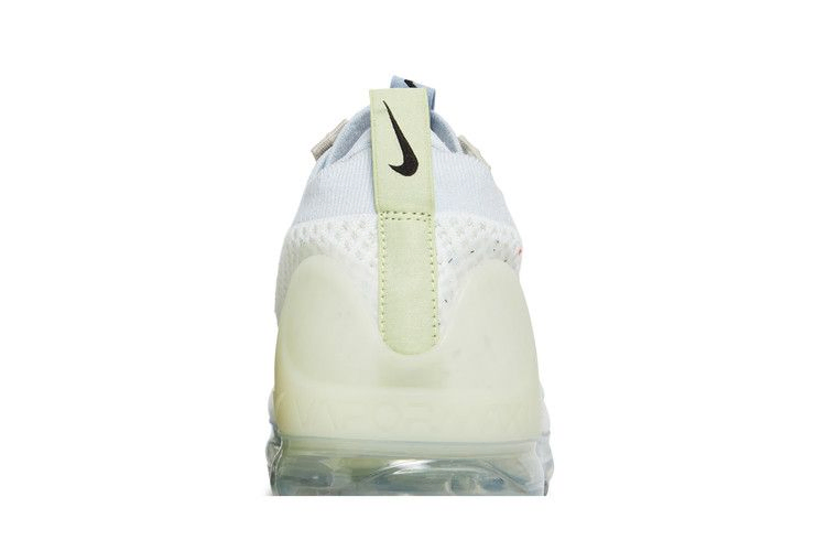 Кроссовки Nike Air VaporMax 2021 Flyknit 'Mismatched Swoosh - White'
