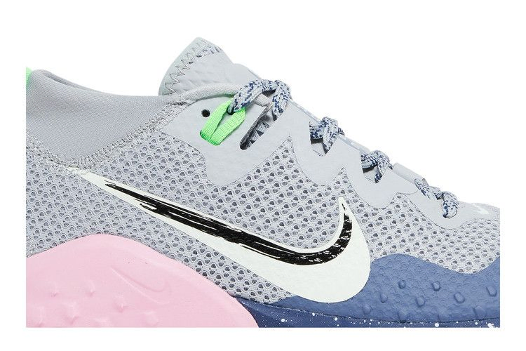 Кроссовки Nike Wmns Wildhorse 7 'Wolf Grey Diffused Blue'