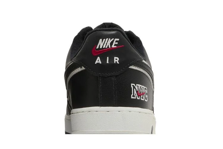 Krossovki-Nike-Air-Force-1-NYC-6