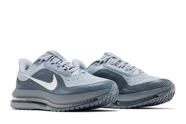 Krossovki-Nike-Air-Zoom-Pegasus-Premium-Wolf-Grey-7