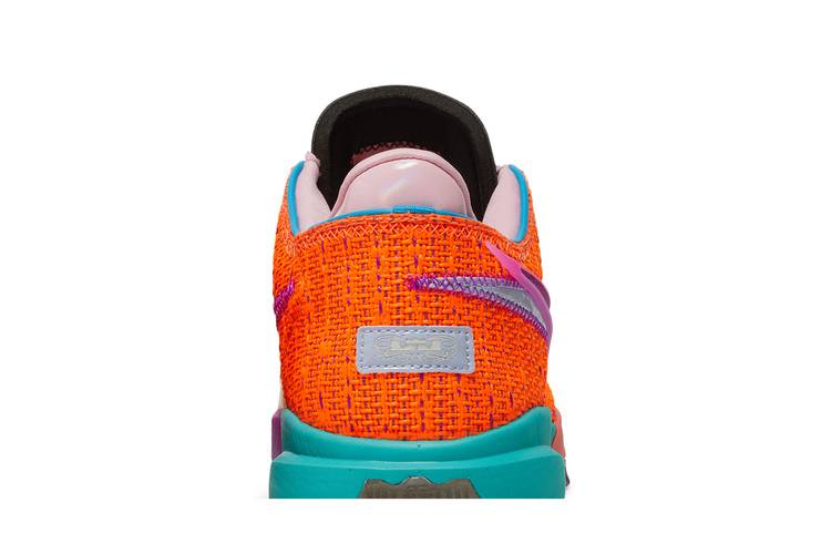 Кроссовки Nike LeBron 20 'Chosen 1'