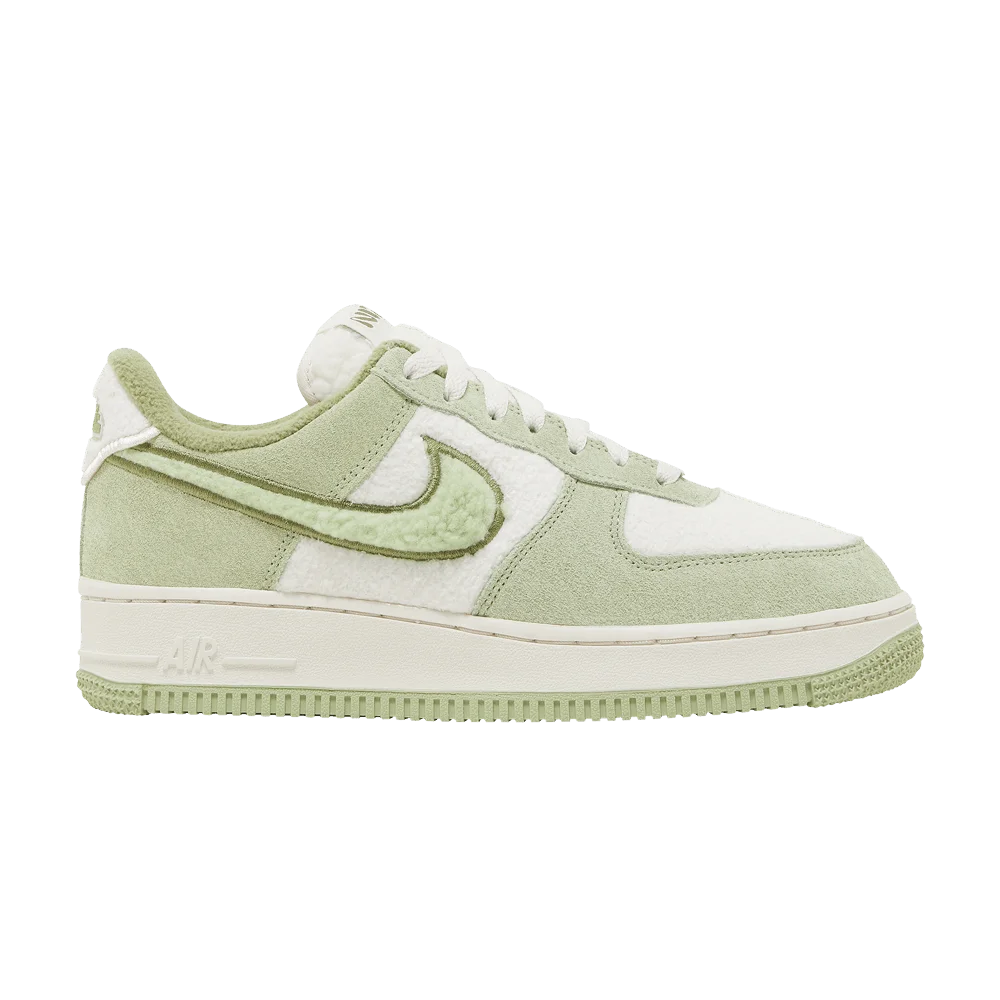 Krossovki-Nike-Wmns-Air-Force-1-07-LX-Fleece-Honeydew