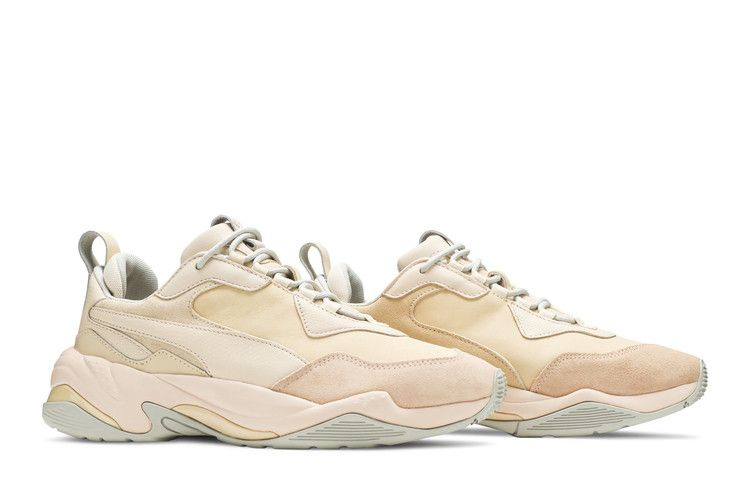 wmns-thunder-desert-particle-beige-368024-01_07