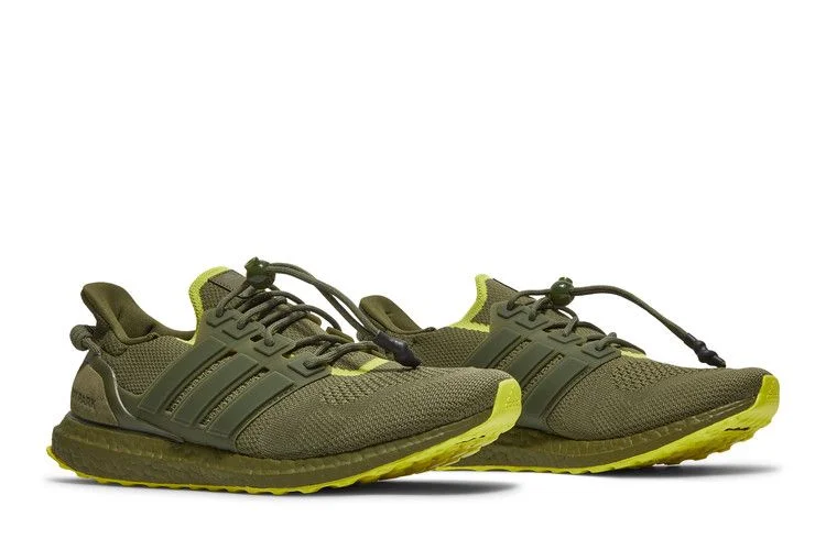 Krossovki-Ivy-Park-x-Peloton-x-adidas-UltraBoost-OG-Focus-Olive-7