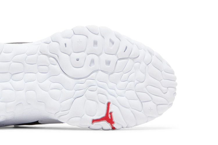 jordan-delta-2-chicago-bulls-cv8121-011_04