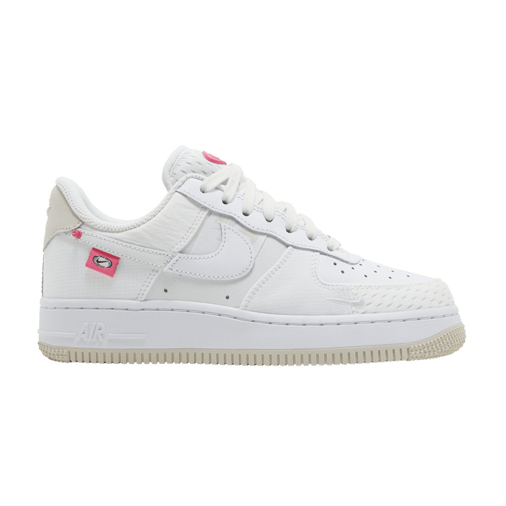 Кроссовки Nike Wmns Air Force 1 '07 LX 'Pink Bling'