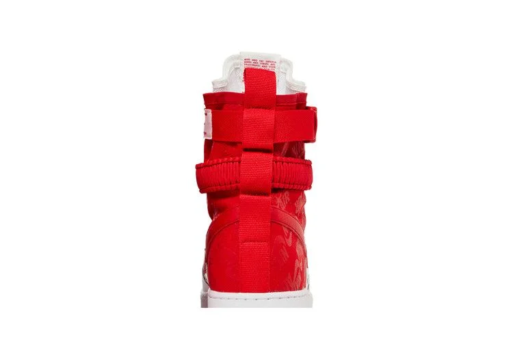 Кроссовки Nike SF Air Force 1 High 'University Red'