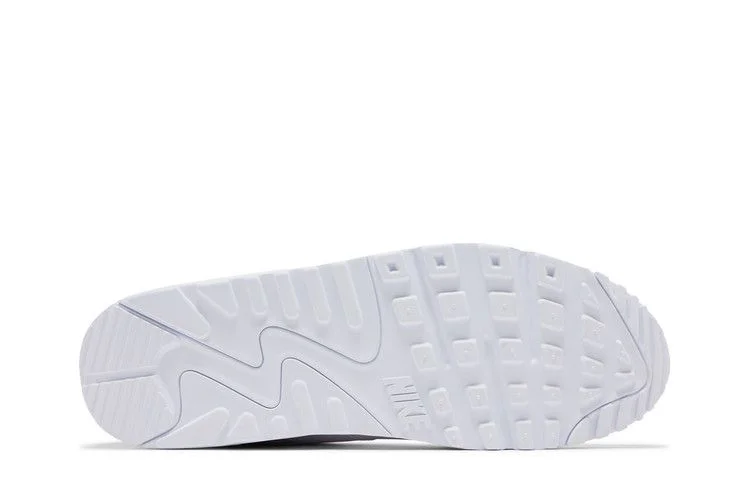 Krossovki-Victor-Solomon-x-Nike-Air-Max-90-Downtown-Diamond-District-3