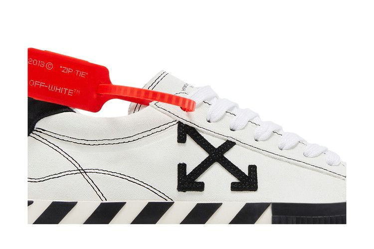 Кроссовки Off-White Wmns Arrow Vulcanized Low 'White Black'